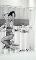 Duschvorhang - Bettie Page